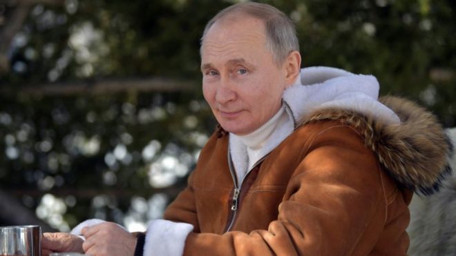 يقضي الرئيس الروسي فلاديمير بوتين وقت فراغه في مقاطعة سيبيريا الفيدرالية، روسيا، 21 مارس/آذار 2021