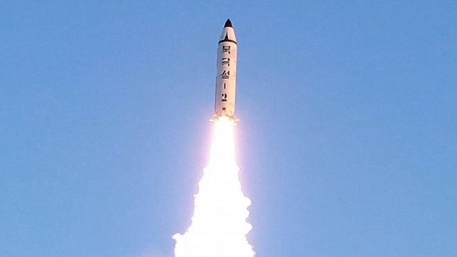 Teste de lançamento de míssil da Coreia do Norte 12/02/2017