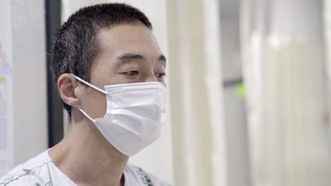 김성묵 씨는 참사 당시 커튼과 소방 호스로 단원고 학생 20여 명을 구출했다.