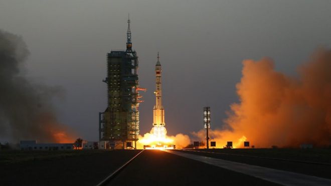 Shenzhou 11 launched into space