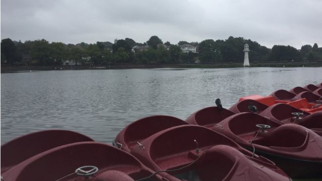 Лодки на озере Роат