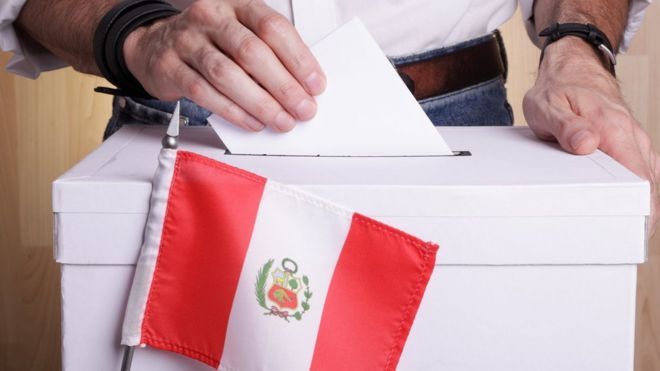 18 candidatos se disputan la presidencia en Perú