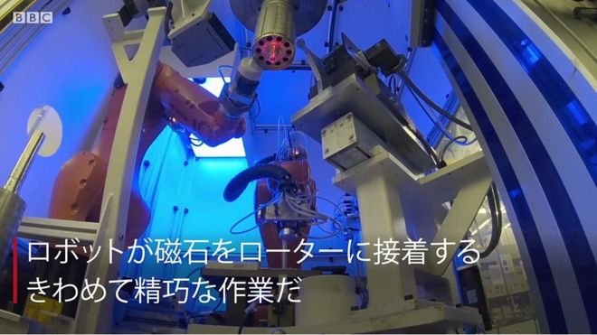 【世界を揺るがす】未来の工場を制御する　ロボットの活躍