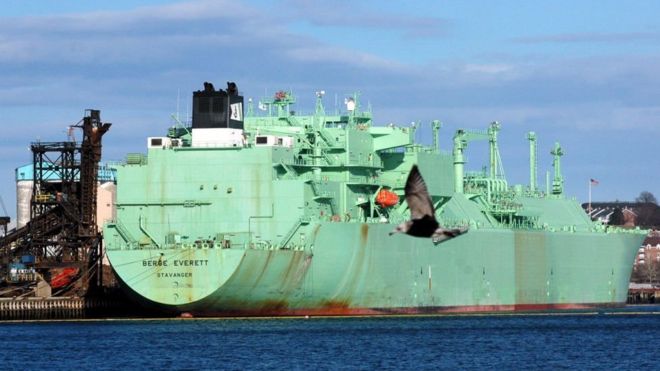 ABD Boston'da bir LNG gemisi