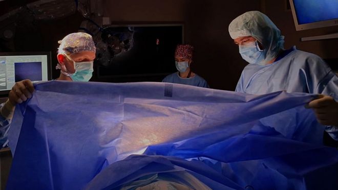 Операції з ліхтариками – як працюють лікарні без світла