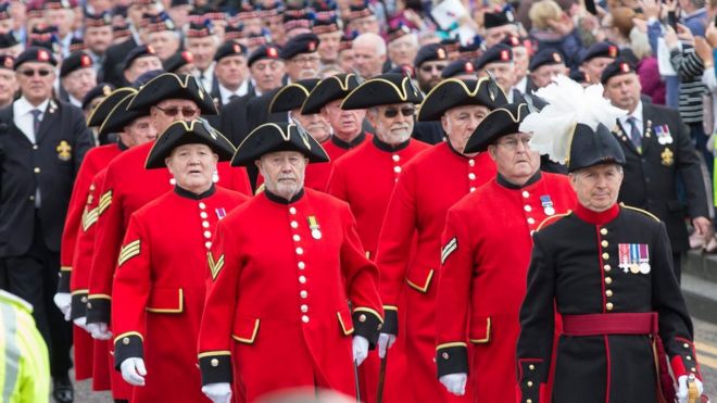 Парад британских вооруженных сил в Ливерпуле