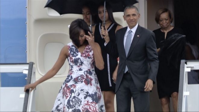 President Obama and First Lady Michelle arrive in Cuba 20 March 2016