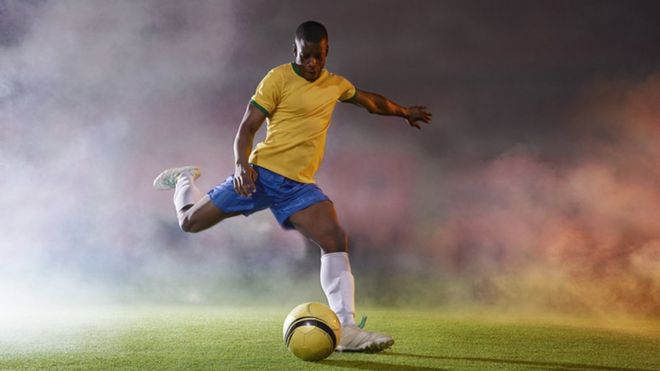 Copa do Mundo: como é a dieta de um jogador de futebol? - BBC News