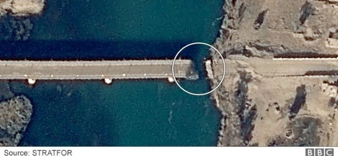 Повреждение моста Аль Джамурия в Мосуле