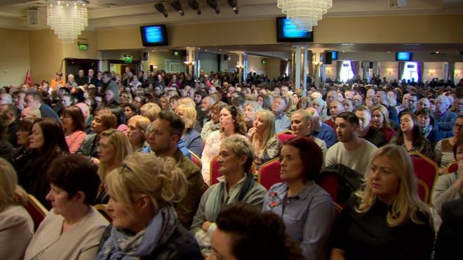 Сотни людей пришли, чтобы услышать о планах по спасению 24-часового ED Ньюри в прошлом году