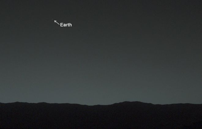 Земля видна с Марса