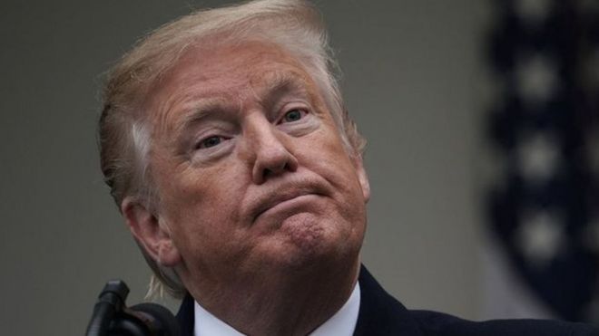 முடங்கிய அமெரிக்க அரசாங்கம்: தற்காலிக தீர்வு காண டிரம்புக்கு கோரிக்கை