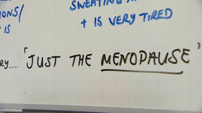 Доска с надписью «только менопауза»