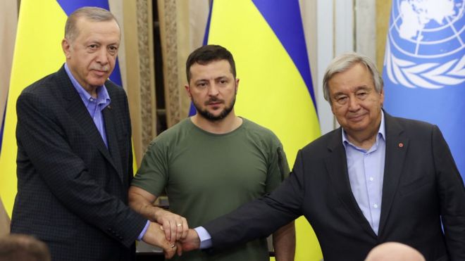 Ukrainian President Zelensky with UN Secretary General Guterres and Turkish President Erdogan