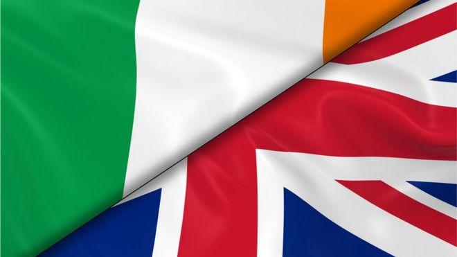Ирландский флаг и британский флаг