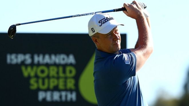 Rumford wins golf World Super 6 in Perth