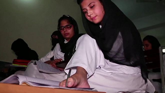 Девојчица у Пакистану