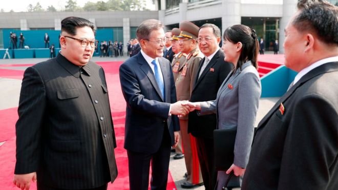 Kim Jong-un và Moon Jae-in của Nam Hàn gặp gỡ năm 2018