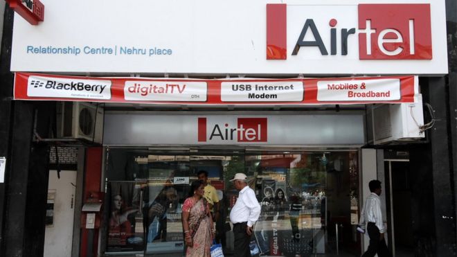 Центр по связям с авиакомпаниями Airtel на площади Неру в Нью-Дели