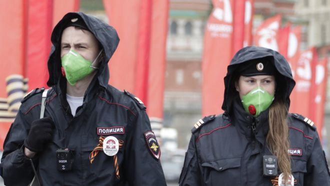 полицейские в Москве