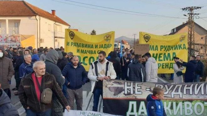 Protest u mestu Gornje Nedeljice blizu Loznice