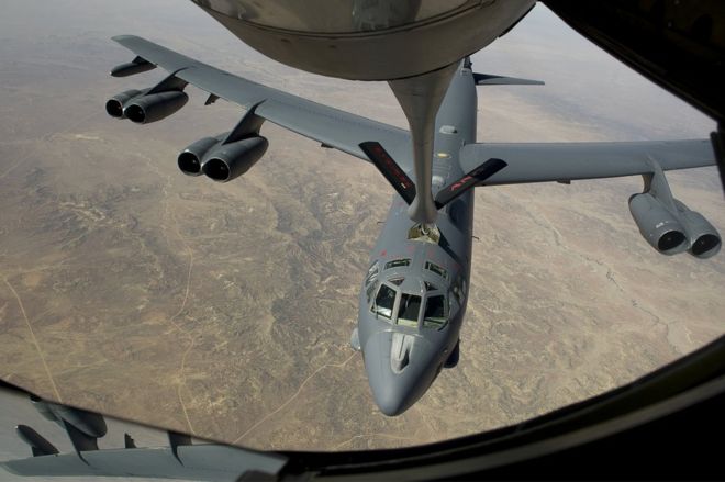 B-52 заправка в воздухе