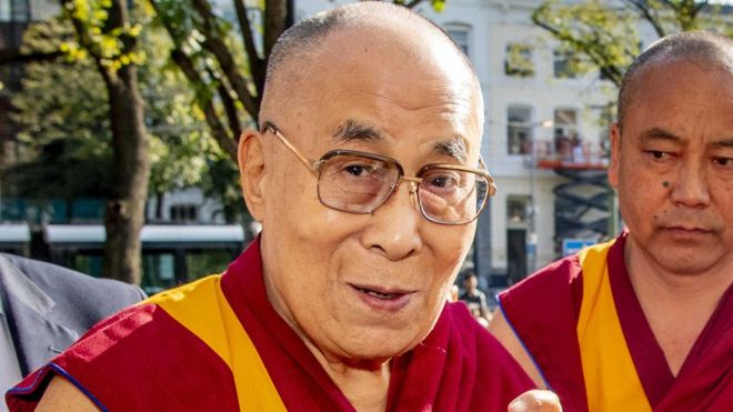 Далай-лама (фото из файла)