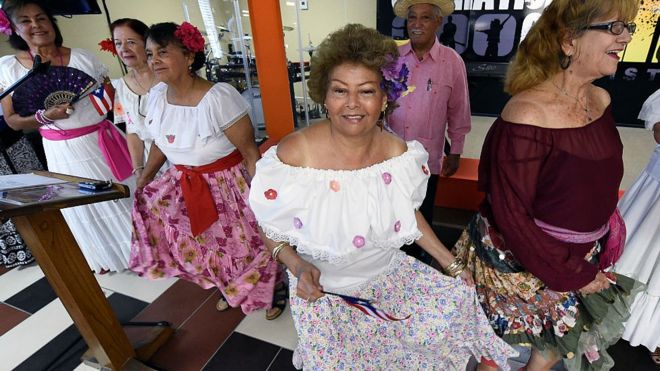 Mujer bailando
