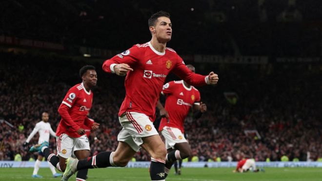 Is the Ronaldo 'Siuuu' celebration annoying? - BBC Newsround