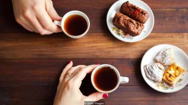 Hiểu được một người đang là bạn trở thành sếp là không dễ.