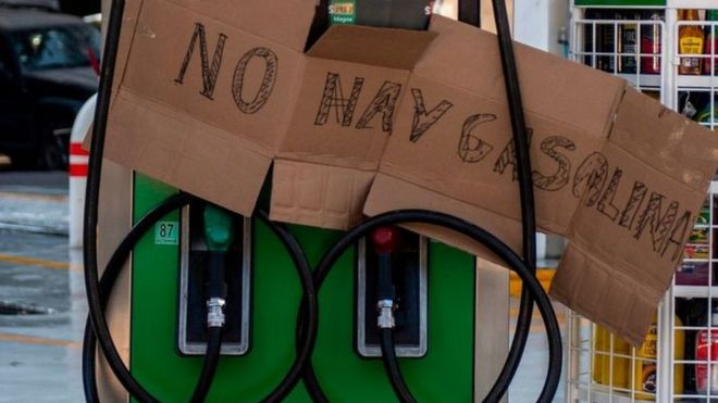 Gasolinera en México, 9 de enero