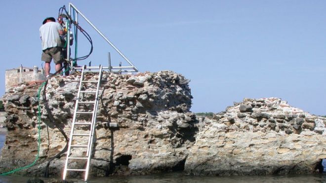 Scientists examined samples from this ancient Roman pier with very high-powered X-rays (JP OLESON)