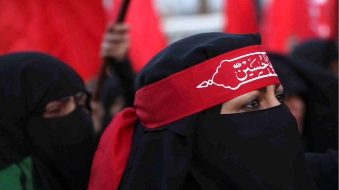 Ø¥ØØ¯Ù اÙÙØ³Ø§Ø¡ اÙÙ
Ø´Ø±ÙØ§Øª ÙÙ Ù
راسÙ
Ø²ÙØ§Ø±Ø© Ø§ÙØ£Ø±Ø¨Ø¹ÙÙ ÙÙ Ù
Ø±ÙØ¯ Ø§ÙØØ³ÙÙ ÙÙ ÙØ±Ø¨Ùاء