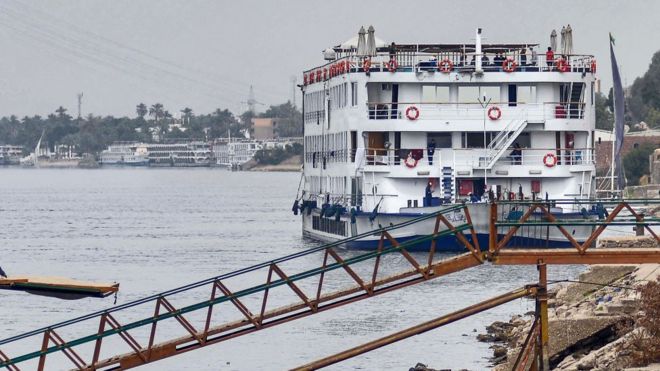 கொரோனா வைரஸ்: எகிப்து கப்பலில் சிக்கித் தவிக்கும் தமிழர்கள்