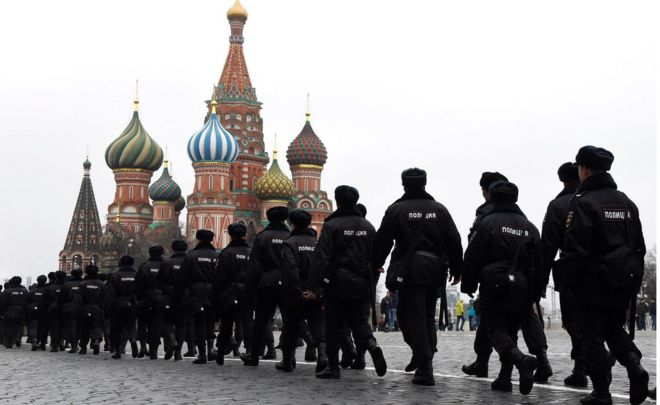 Russian police officers patrol on the Red Square in central Moscow on April 2, 2017, as Russian opposition promised protests