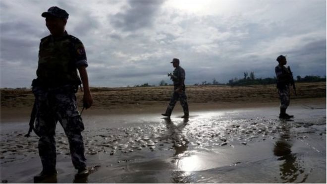 ရခိုင်မှာ ရဲစခန်း၃၀နီးပါး အတိုက်ခံရ