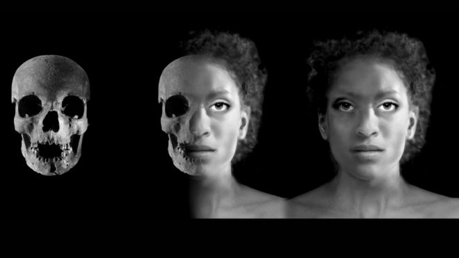 Компьютерная визуализация Bangle Lady из слоновой кости