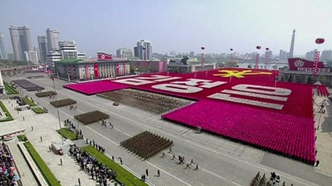 Desfile del Día del Sol en Corea del Norte