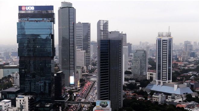 Картина небоскребов в центральной Джакарте