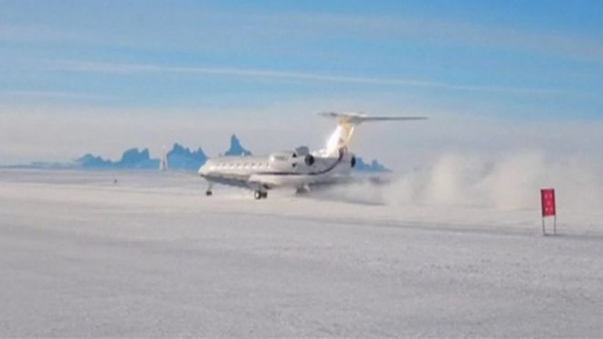 China's Hainan Airlines landed on the Antarctica on Saturday
