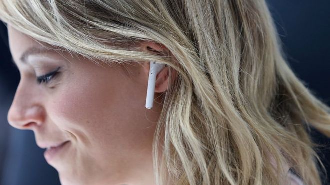 Apple AirPods