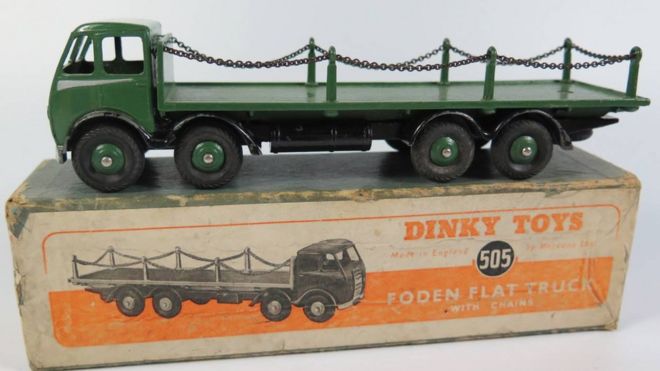 Dinky 505 Foden Flat Truck