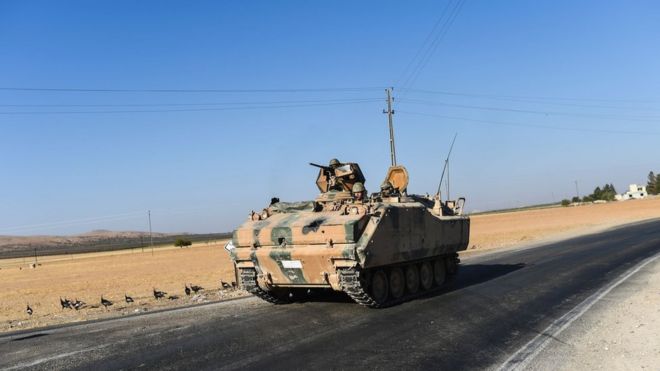 турецкий танк на границе с Сирией