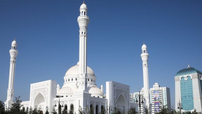 صورة للمسجد من الخارج