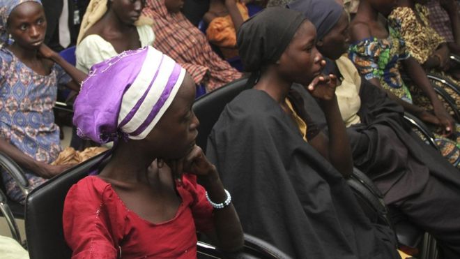 21 lycéennes de Chibok ont été libérées en octobre après un accord conclu avec Boko Haram par la Suisse et la Croix-Rouge internationale.