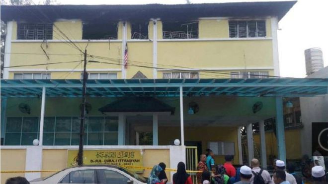 Malezya’da ruhsatsız Kuran okulunda yangın: 24 kişi hayatını kaybetti