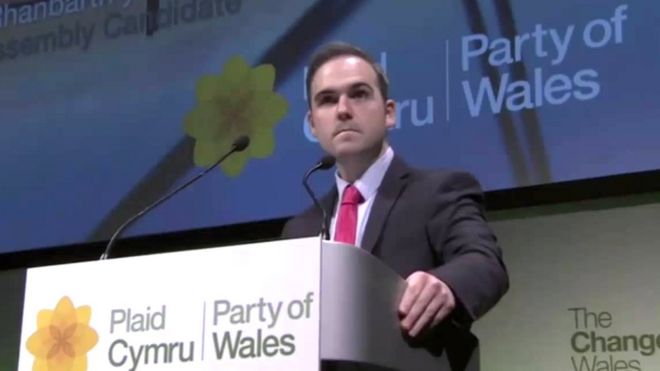 Штеффан Льюис выступает на конференции Plaid Cymru 2015 года