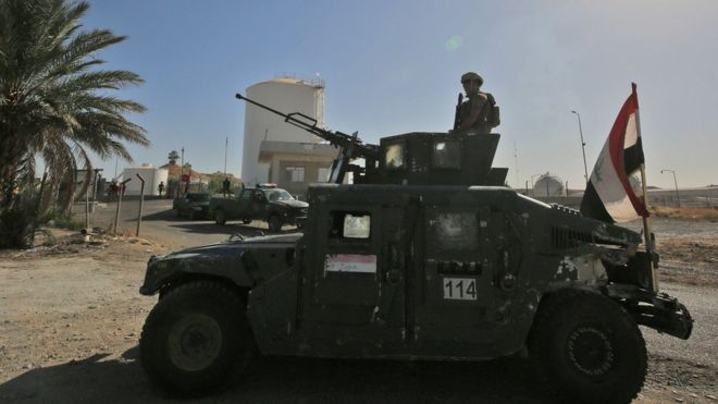الولايات المتحدة تحث العراق على الحد من التحركات بمناطق النزاع مع كردستان _98408751_042477830-1