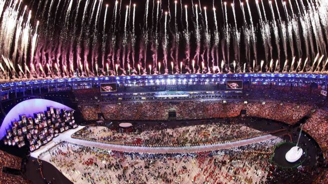 Церемония открытия Олимпиады проходила на стадионе "Маракана" в Рио