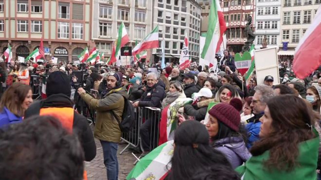 اعتراضات در فرانکفورت
